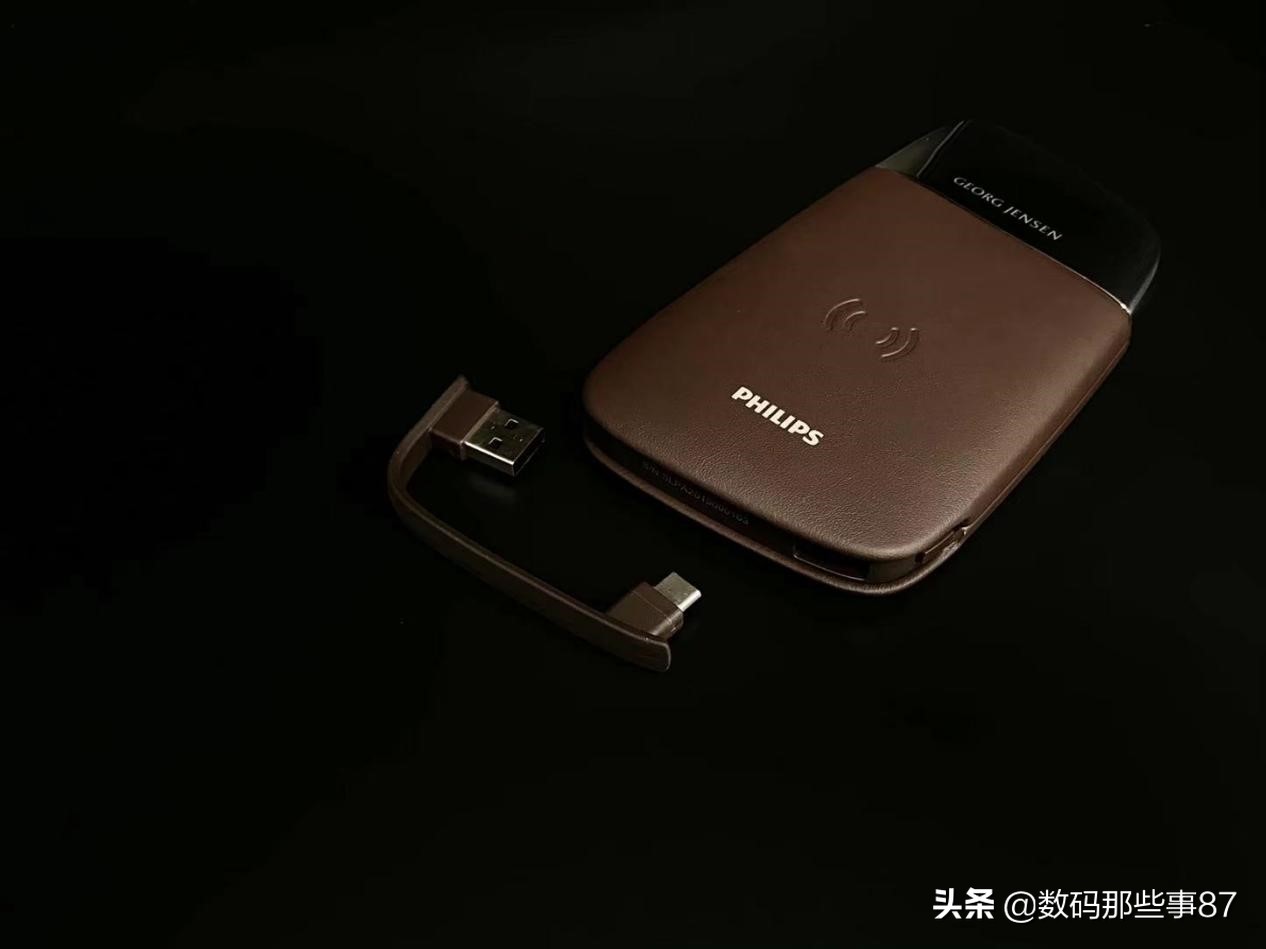 充电宝里的奢侈品，飞利浦JP10无线充电宝上手体验