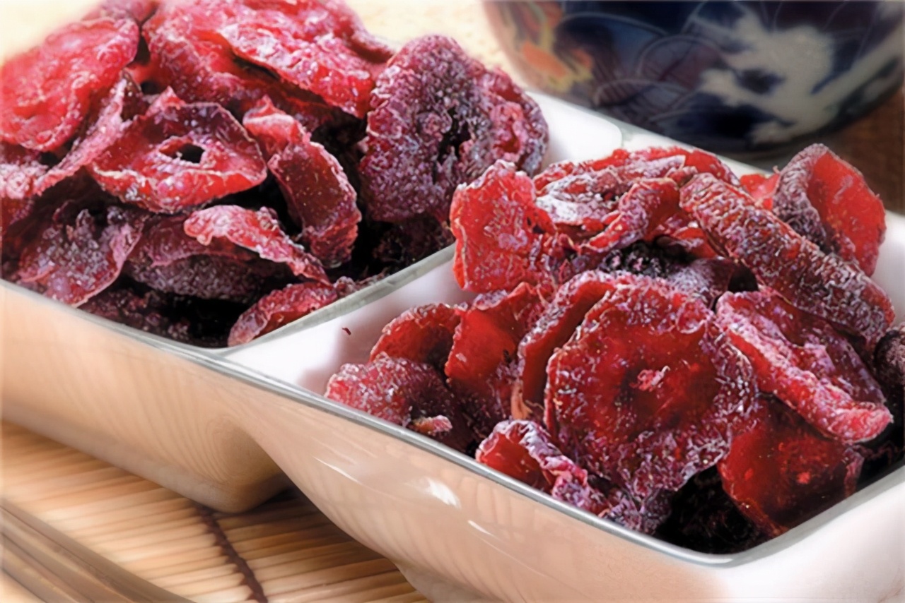 开个山客生活休闲食品加盟店利润一般是多少？