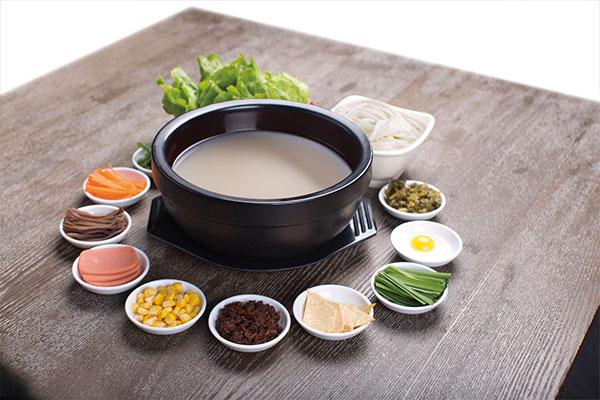 美味推荐！十秒到云南过桥米线的三款必点口味米线