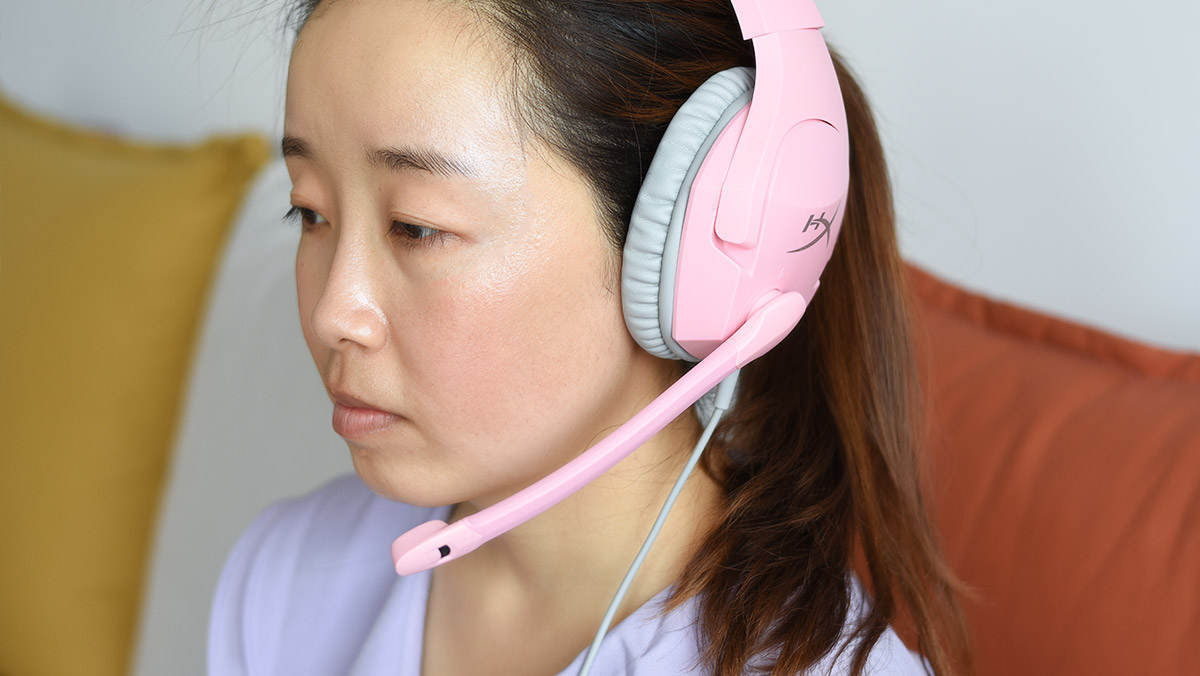 金士顿毒刺幸运粉电竞耳机：亮丽颜值 强劲实力