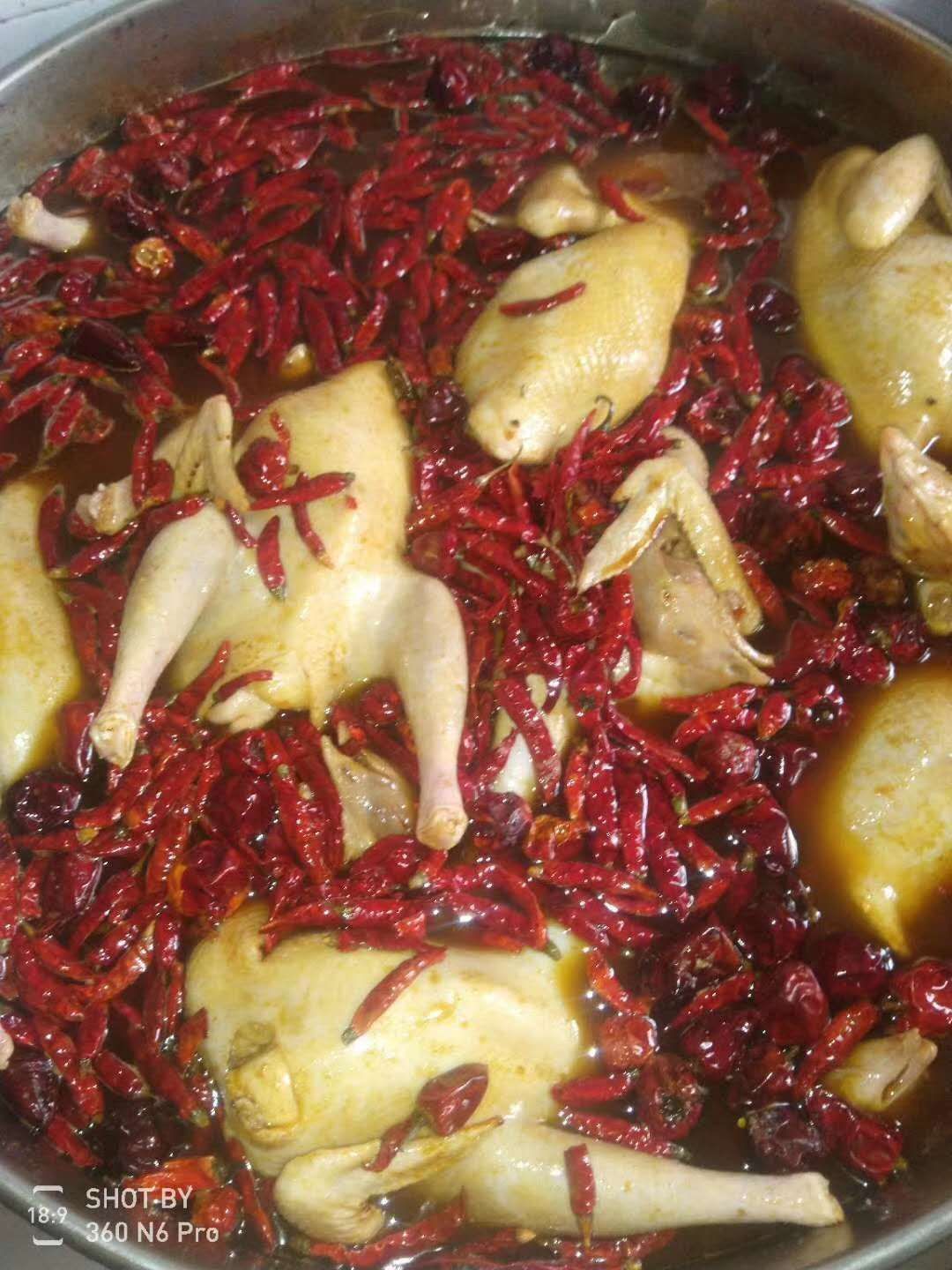 中原名吃“麻辣”舞动“辣食主义者”刘一手椒麻鸡发展纪实