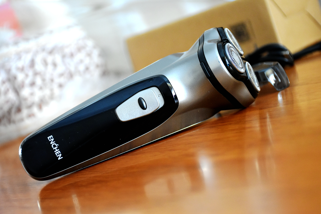 真香系列之剃须刀篇--39.9映趣剃须刀简评