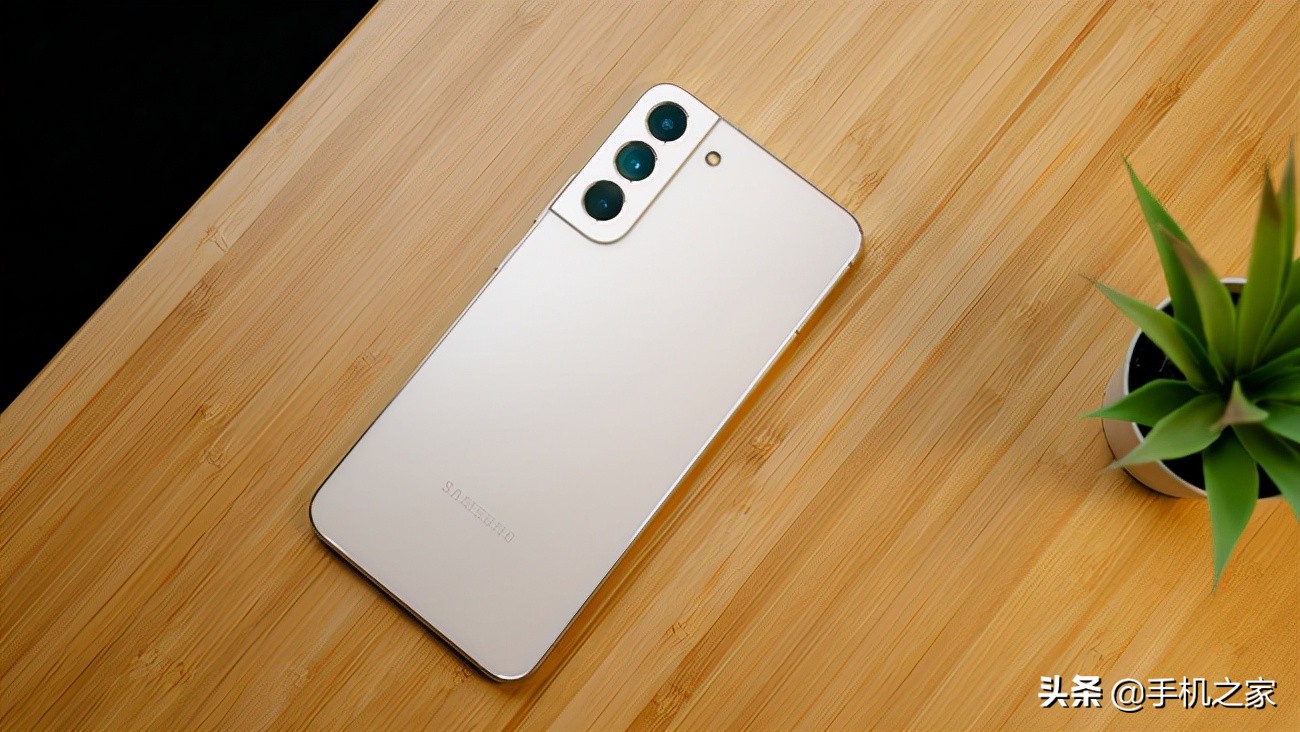 三星Galaxy S22+评测：是你现在能买到的最均衡的安卓旗舰