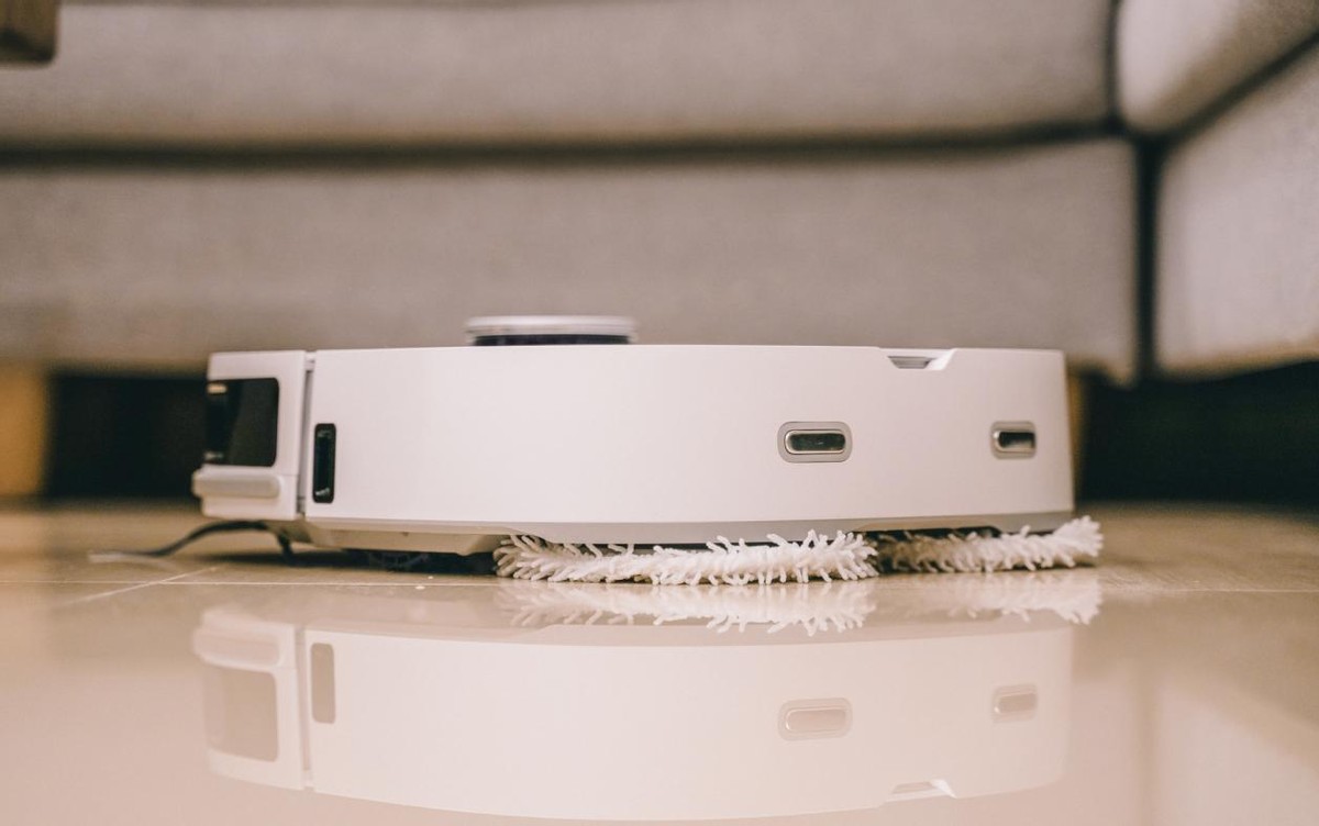 扫拖洗烘，一步到位：美的智能扫拖机器人W11体验