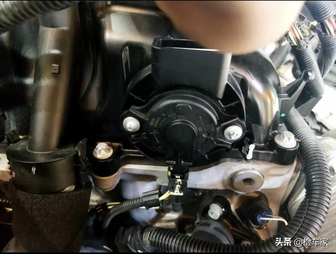 25万买辆宝马5系，检车师：这车况买到了就是赚