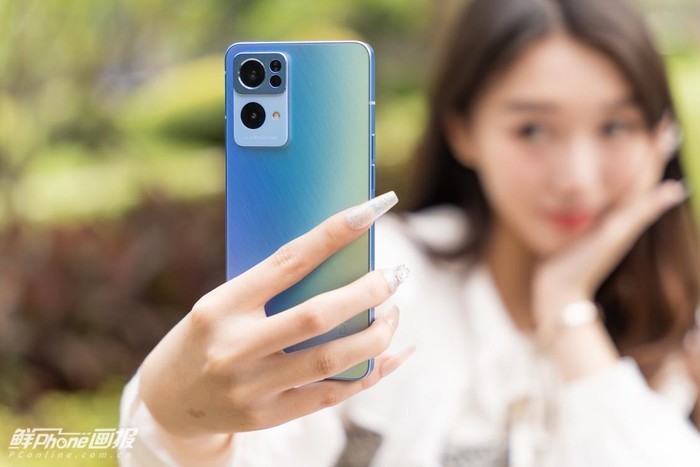 好看又能拍的手机？我觉得这两台拥有话语权