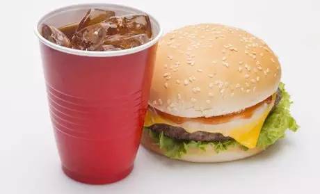 汉堡控们看过来，驻马店最好吃的汉堡都在这里了！