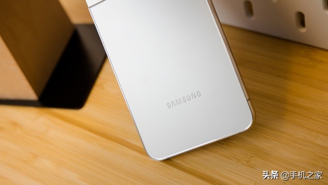 三星Galaxy S22+评测：是你现在能买到的最均衡的安卓旗舰