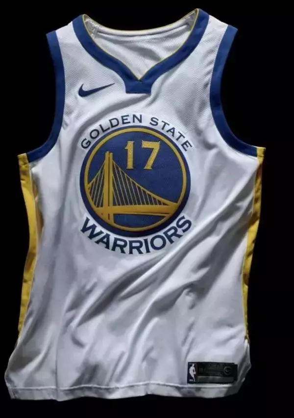 携手NBA推出全新战袍！Nike篮球终究还是杀回来了