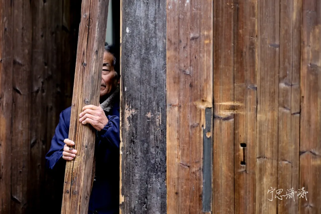 佳能微单买什么型号好？佳能全画幅微单一个一个说