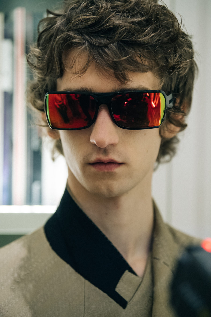 纪梵希（Givenchy）2020/21秋冬男装细节｜迎风独立的俊雅