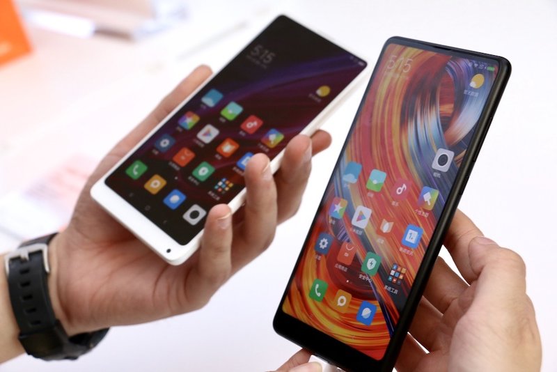 一次向完美的小步探索：小米MIX 2上手体验