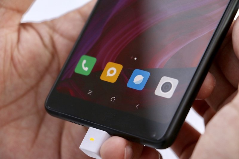 一次向完美的小步探索：小米MIX 2上手体验