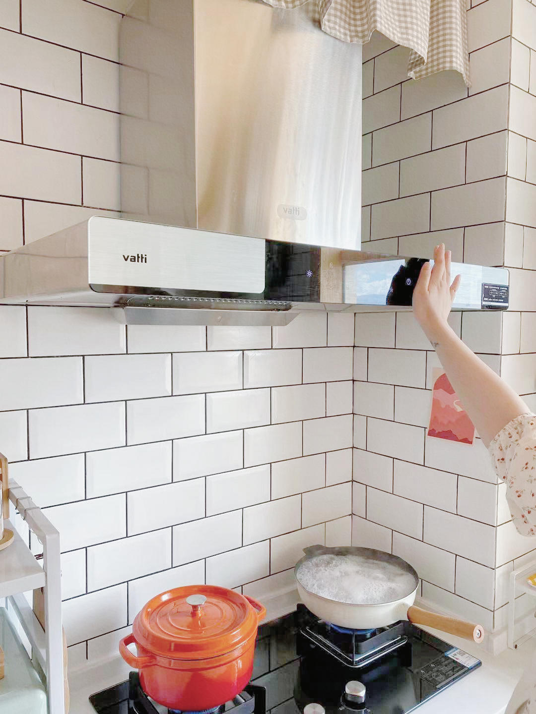 挥手就能开，还带自清洁的油烟机！华帝烟灶两件套体验分享