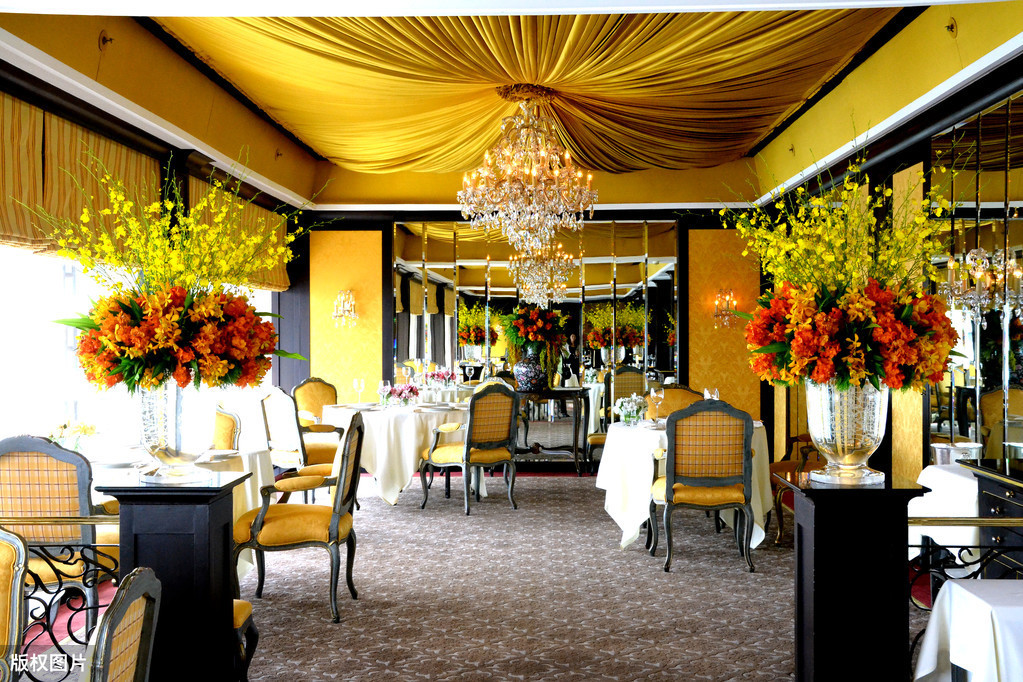 加盟一家日式快餐店，需要的费用全在这7点上了！