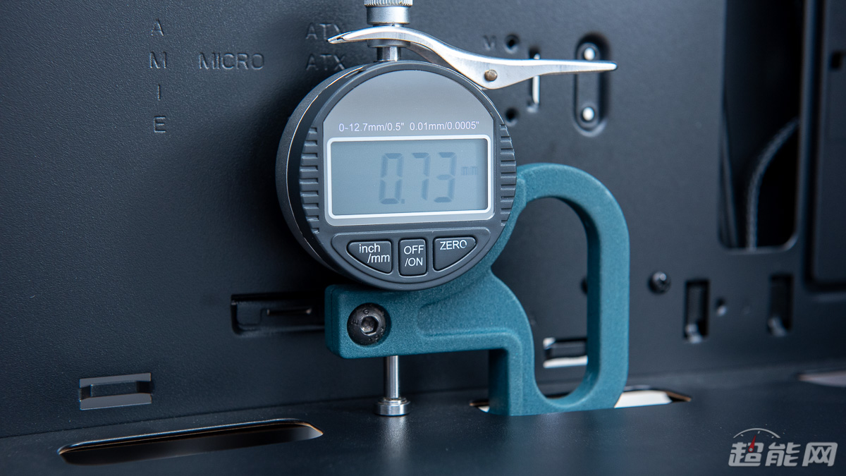 先马黑洞X机箱评测：安静又好用的高性价比之选