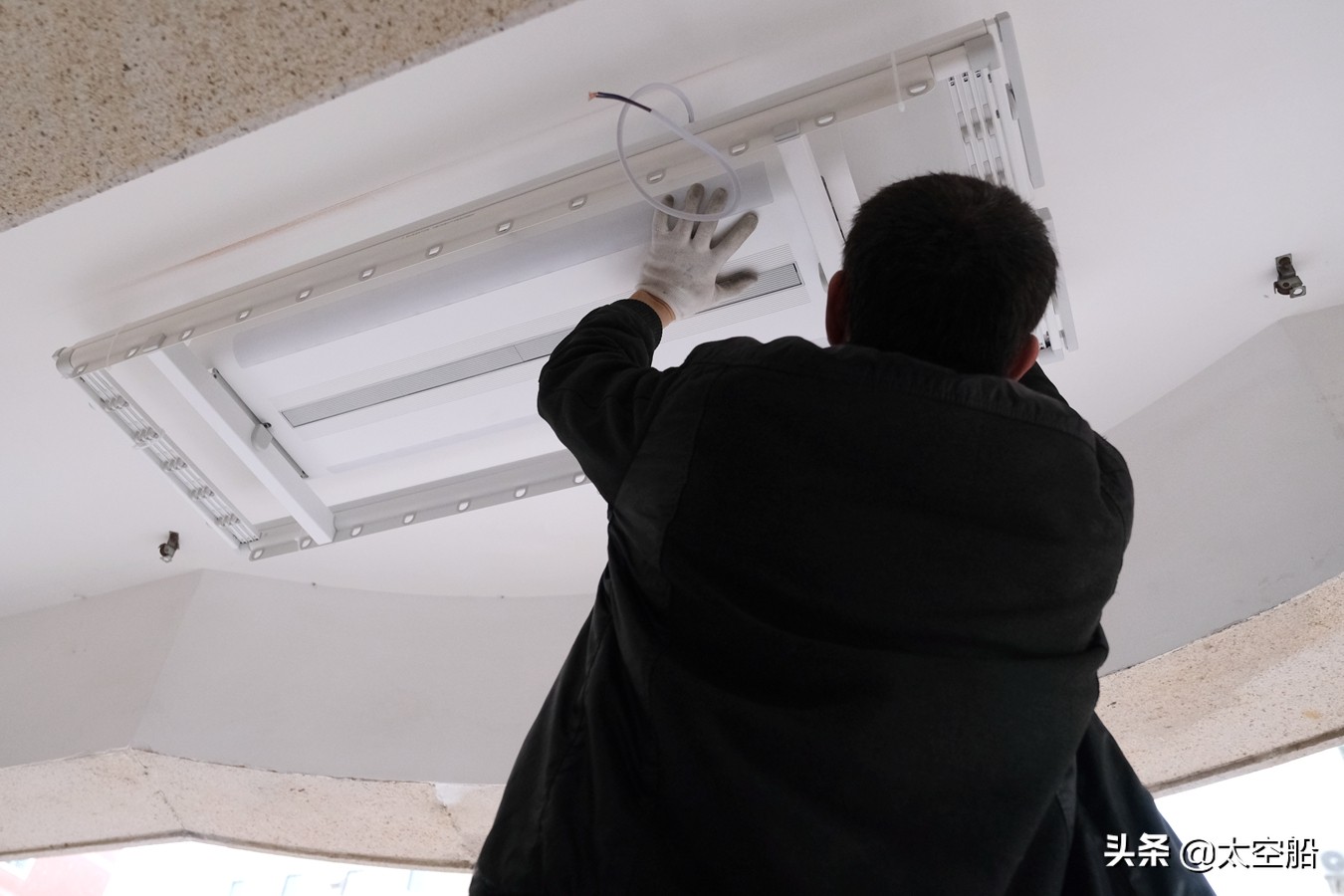 扔掉撑衣杆，烘干更快速，米家智能晾衣机烘干款评测