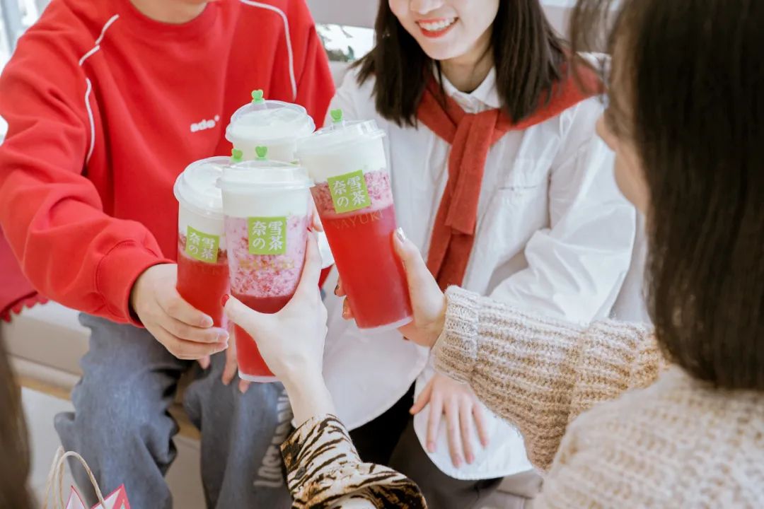 全球茶饮第一股出炉！市值300亿的奈雪是怎么炼成的？