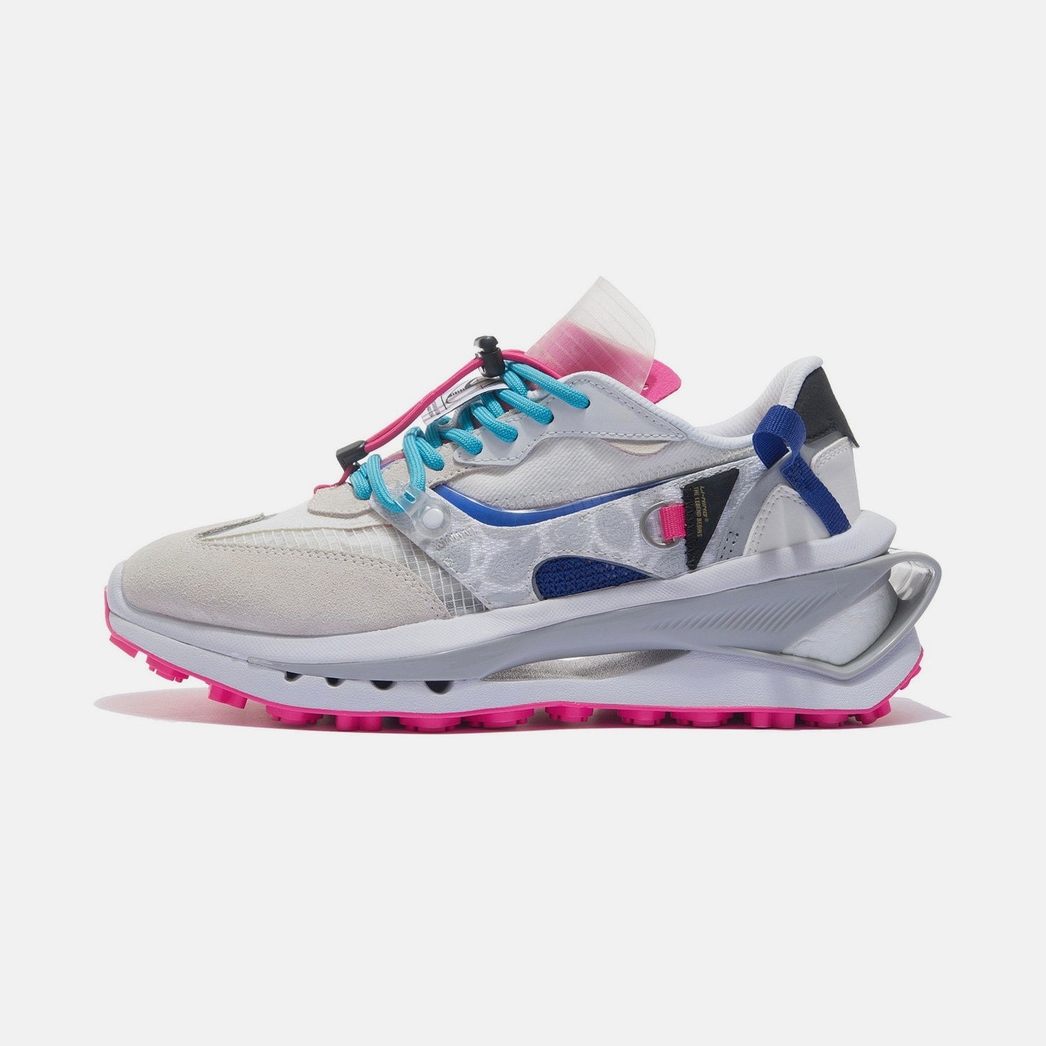 李宁又去走秀了！韦德9代休闲版曝光，烈骏6代来袭，产品很惊艳