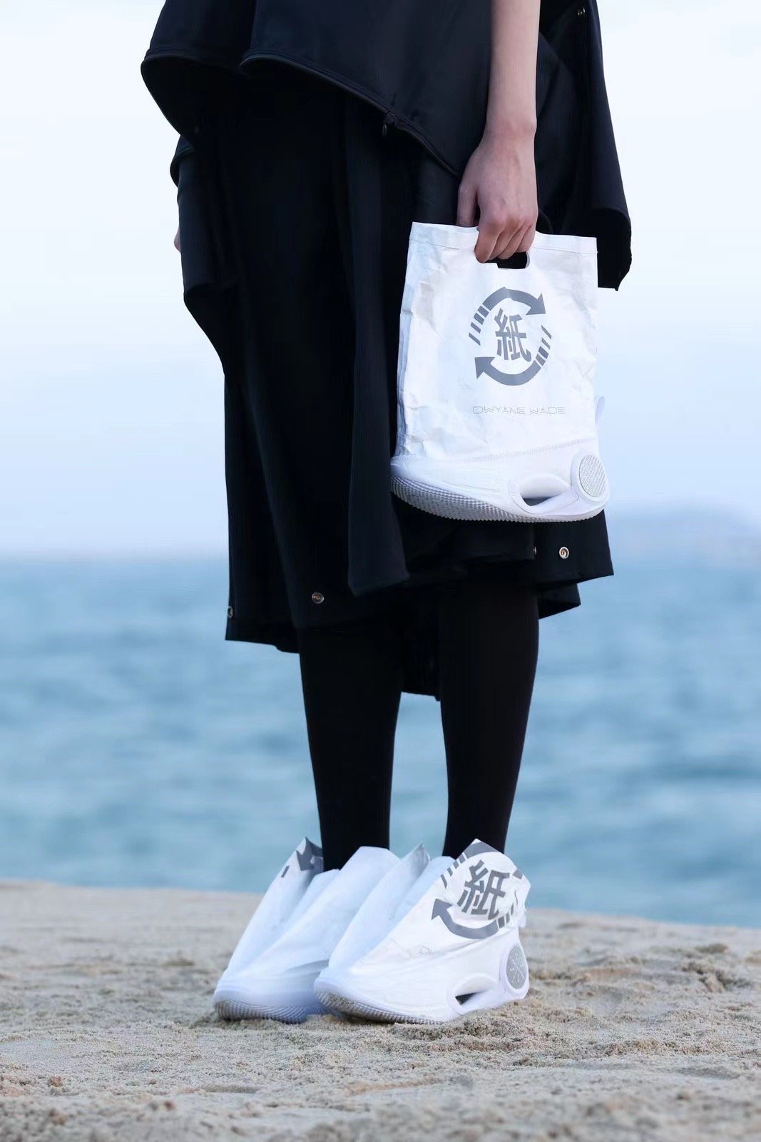 李宁又去走秀了！韦德9代休闲版曝光，烈骏6代来袭，产品很惊艳