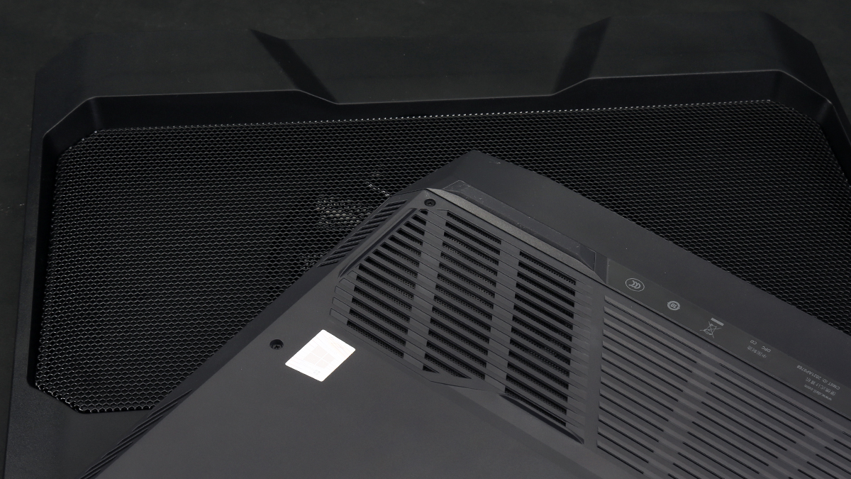 酷冷至尊X150R酷炫版笔记本散热器简评：辅助散热小能手