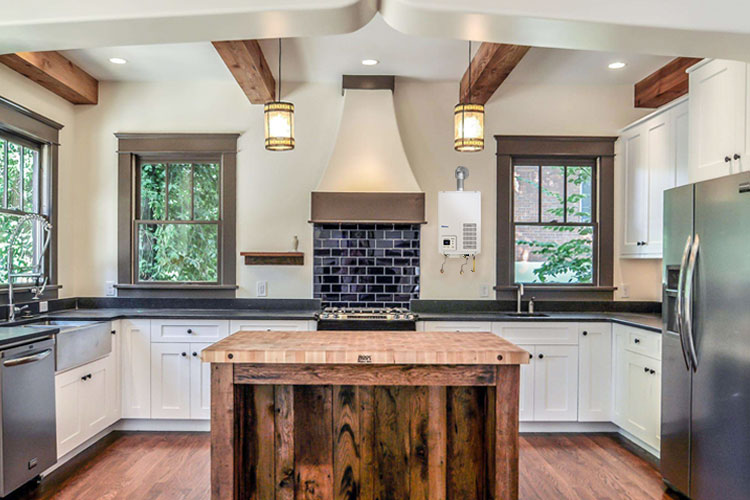 热水器何必拘泥于太阳能，百乐满燃气热水器，轻松开启温暖生