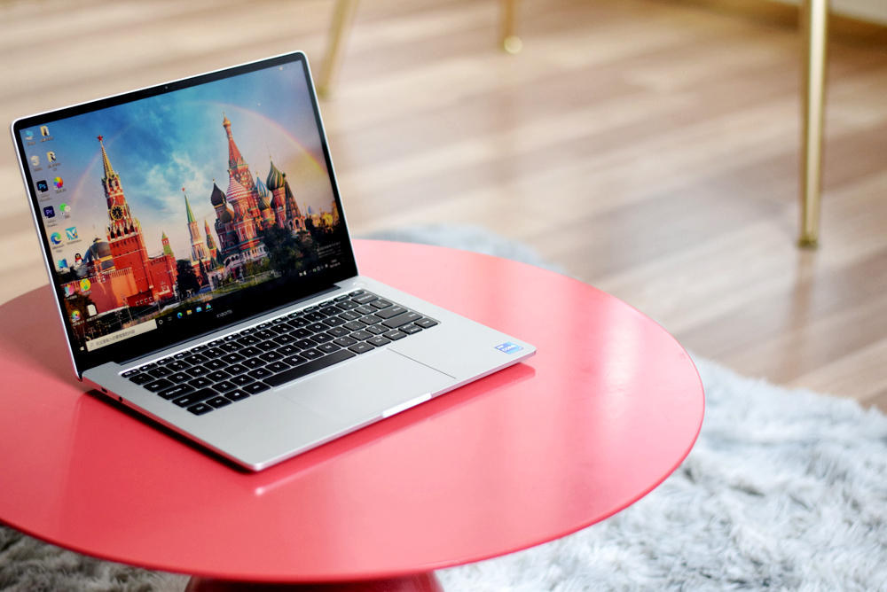 有优点也有不足，全新小米笔记本Pro14评测，屏幕外竟然还有看点