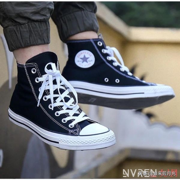 经典匡威帆布鞋多少钱