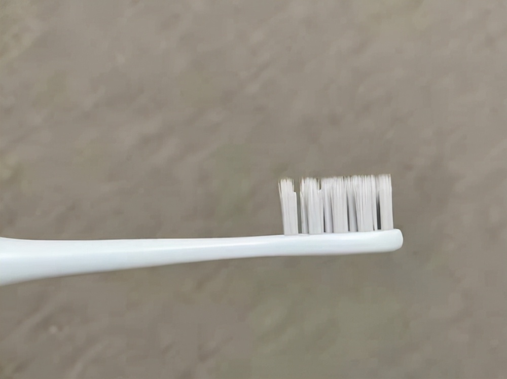 舒客G33电动牙刷，让刷牙这件日常小事变得更加幸福