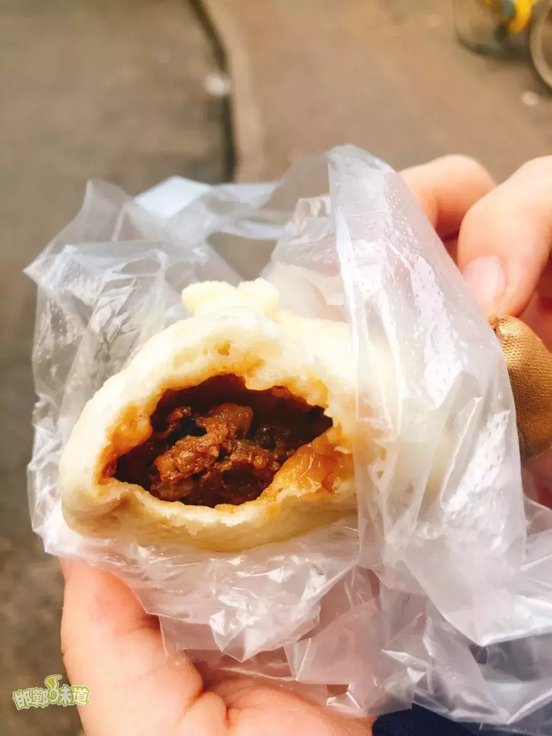 惊艳了！第一次在邯郸吃天津鼓楼二姑包子，难怪火了这么久！