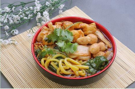 香香宫煮超然体会 麻辣烫加盟创意不断