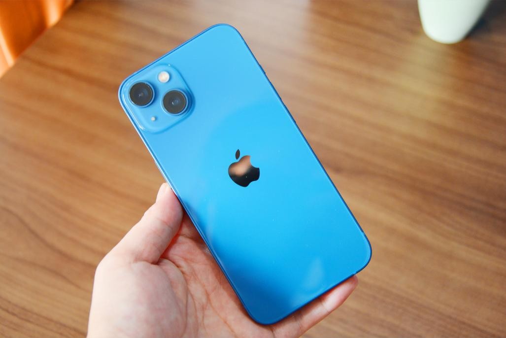 2022买手机眼光要放长远，这三款旗舰机，用四五年轻而易举