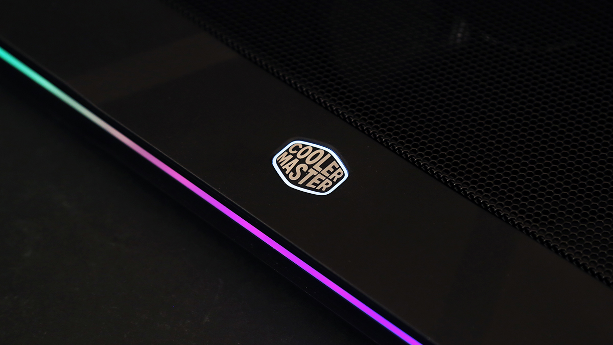 酷冷至尊X150R酷炫版笔记本散热器简评：辅助散热小能手