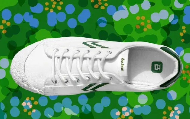 品牌皆可联，万物皆可跨，国货飞跃联名到底有多奇葩？