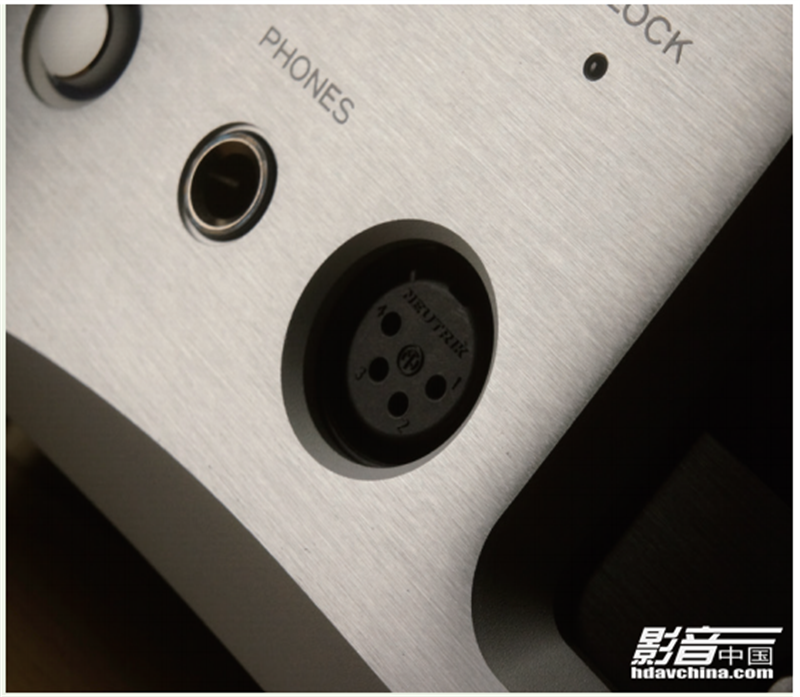 Esoteric目前唯一一台提供耳机口的流媒体播放机