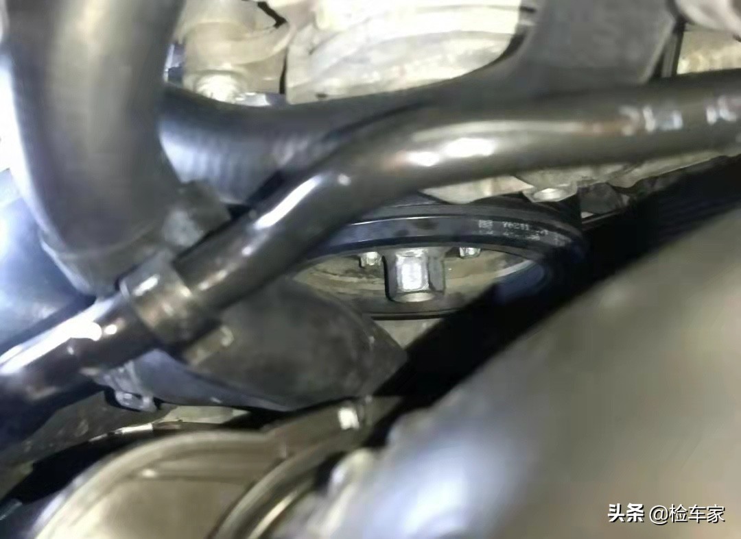 25万买辆宝马5系，检车师：这车况买到了就是赚