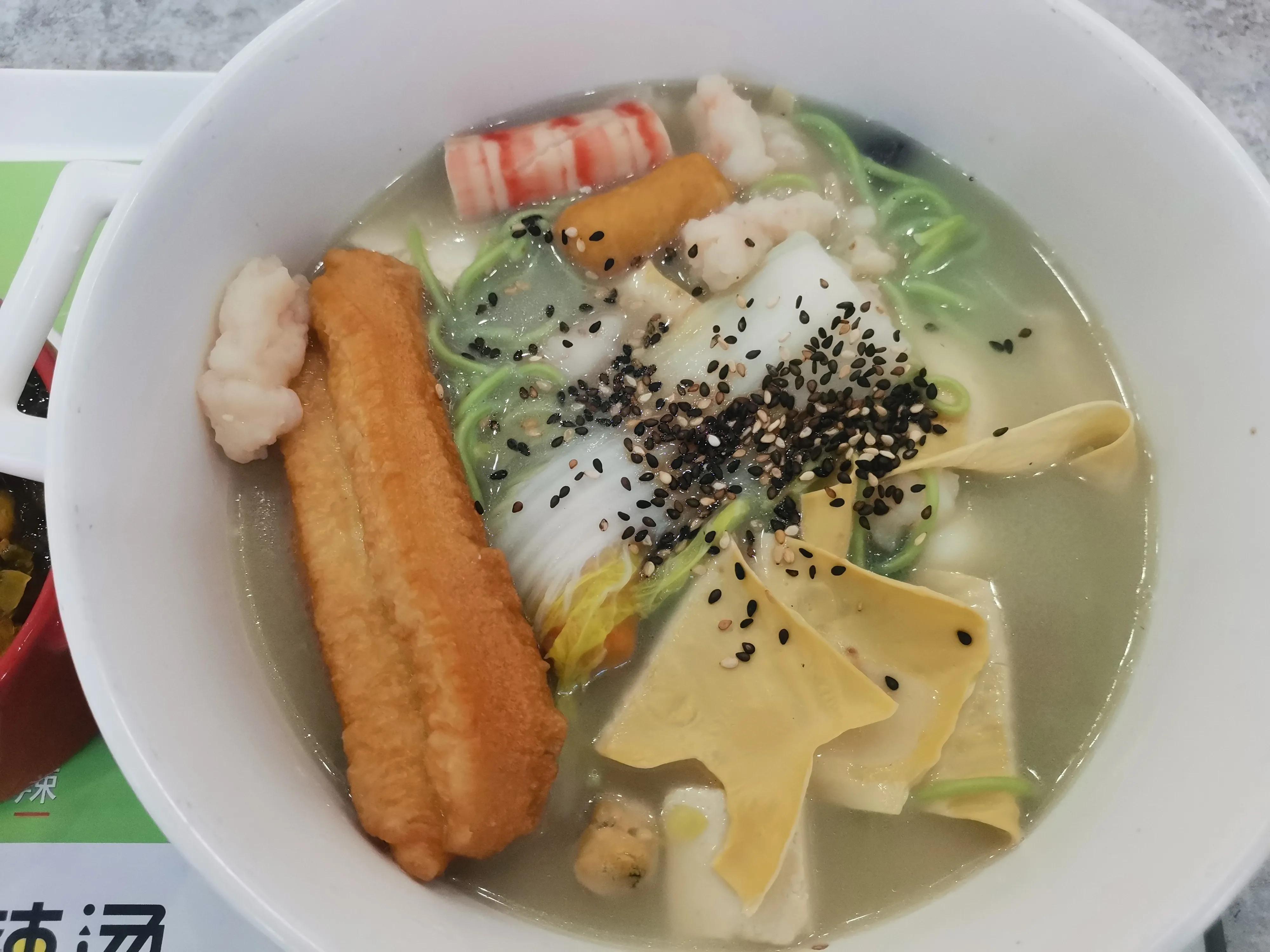 张亮麻辣烫加盟需要多少钱