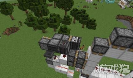 我的世界四乘四活塞门建造教程 四乘四活塞门做法