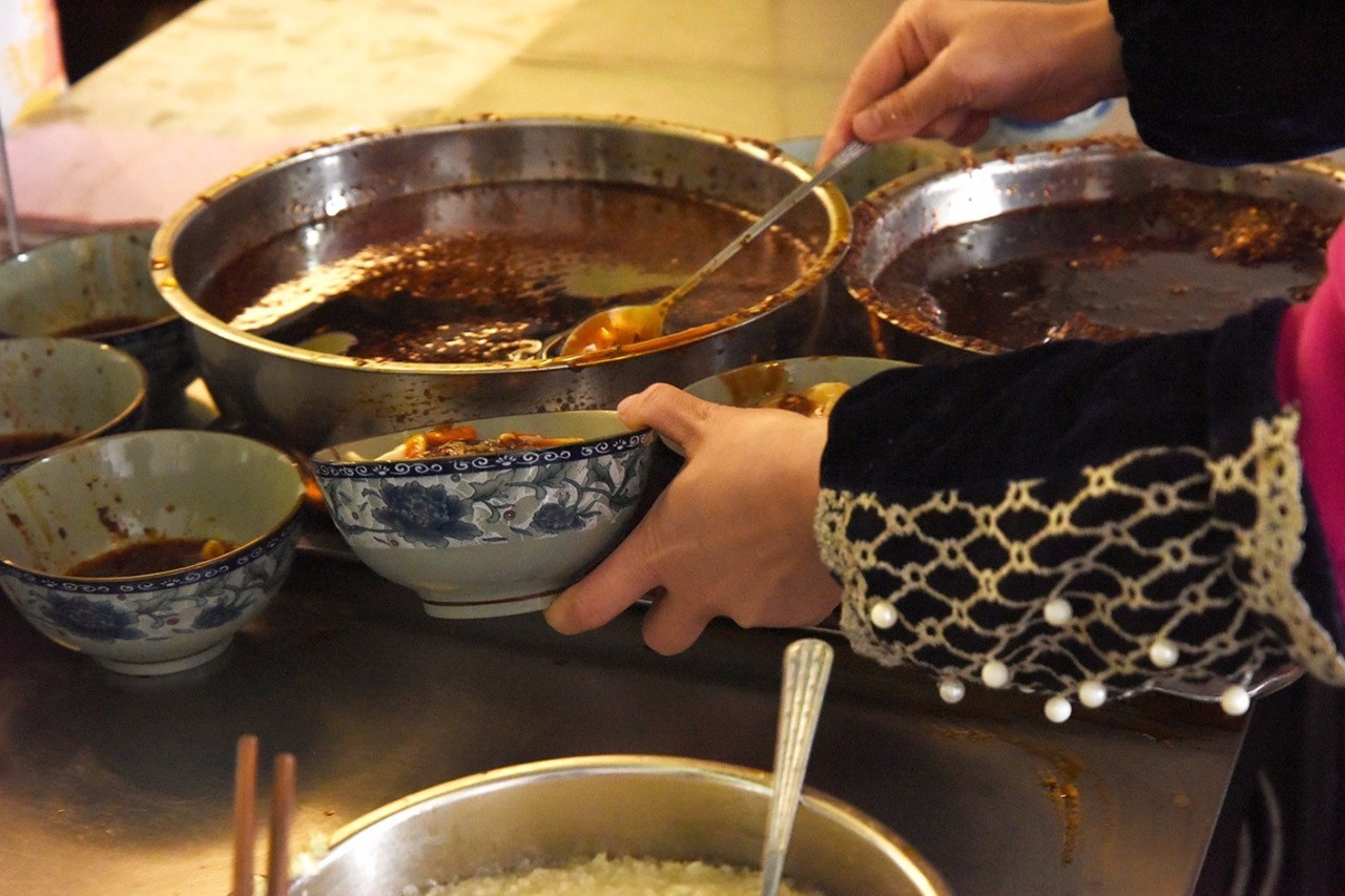 成都人爱吃的春阳水饺，竟还有一段坚守了30年的故事