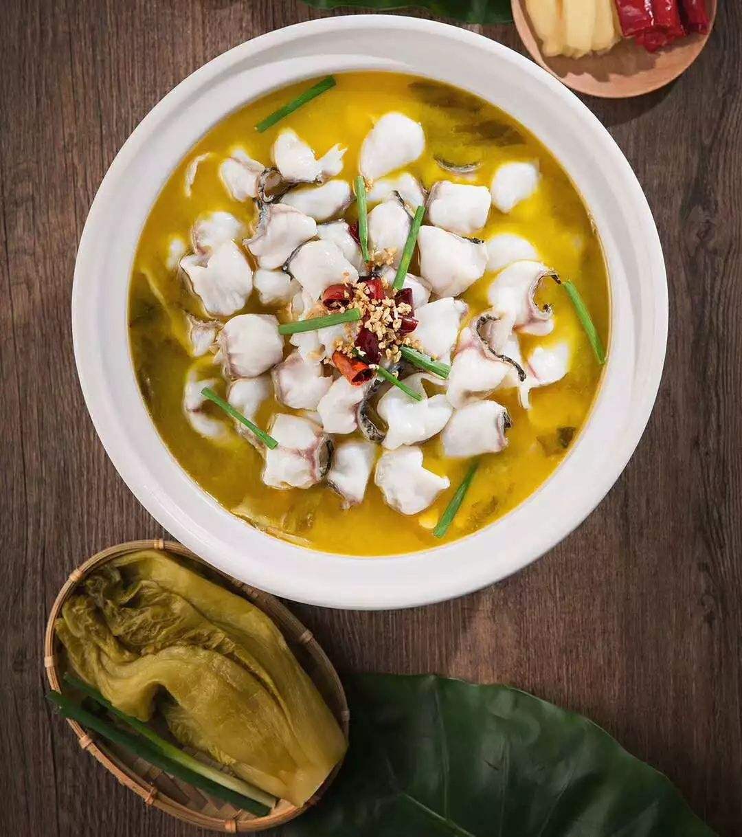 酸菜鱼米饭加盟：品牌的装修风格，更加符合顾客就餐氛围