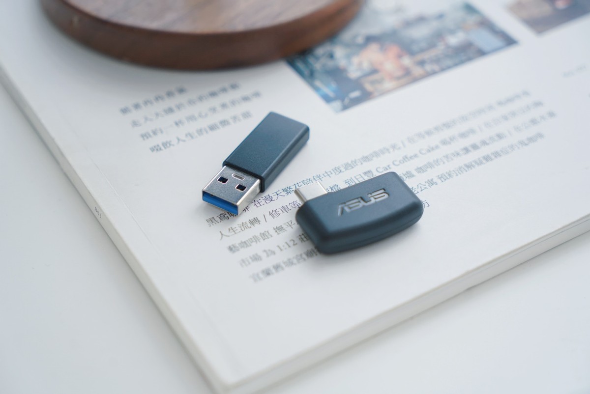 颜值惊艳性能强劲的游戏耳机华硕TUFGAMING电竞特工H3无线版评测