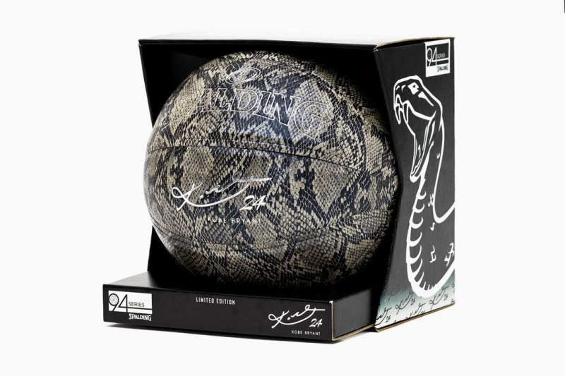 向伟大致敬！斯伯丁推出“黑曼巴”限量签名篮球，满版蛇皮纹路