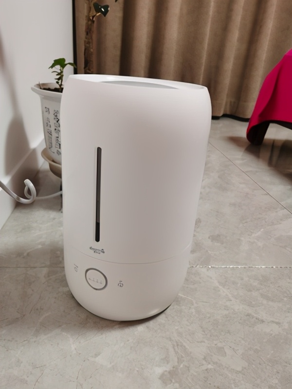 加湿器选购攻略：百元价位也不差，家庭主妇这样选