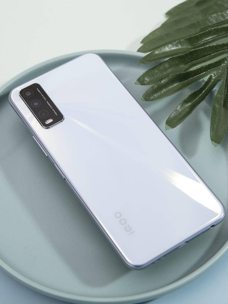 1000元内手机不知道怎么选？这份清单给你，照着买就可以了