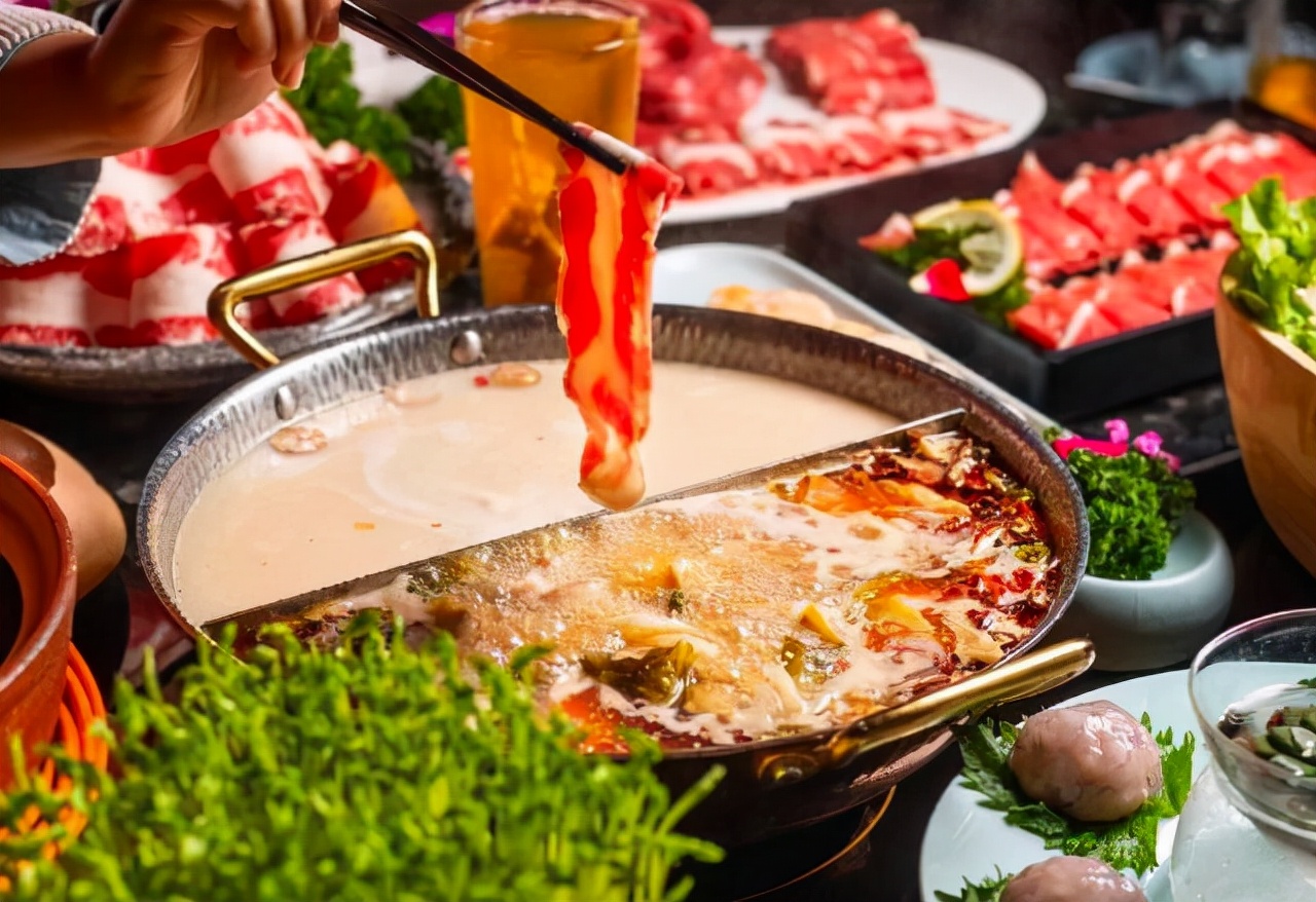 新式茶饮之后，“上瘾性”餐饮成下一个热门赛道？