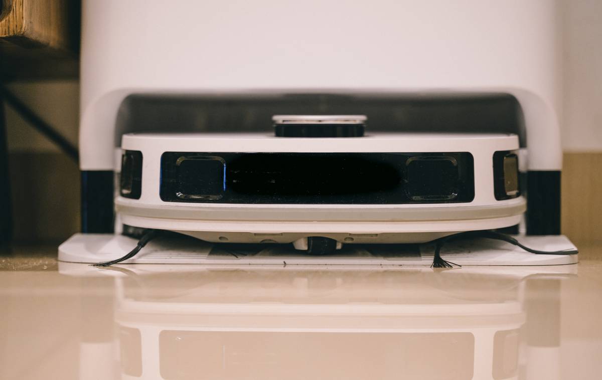 扫拖洗烘，一步到位：美的智能扫拖机器人W11体验