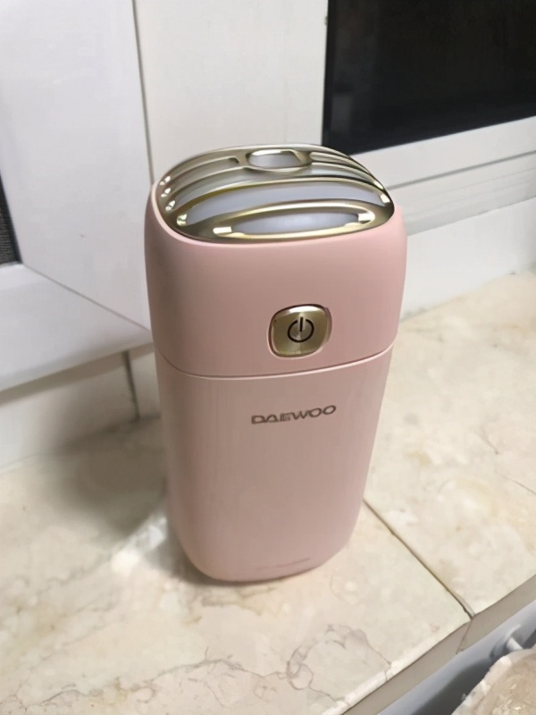 加湿器选购攻略：百元价位也不差，家庭主妇这样选