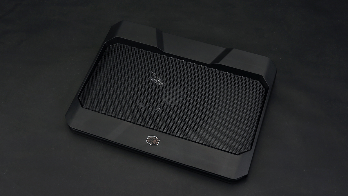 酷冷至尊X150R酷炫版笔记本散热器简评：辅助散热小能手