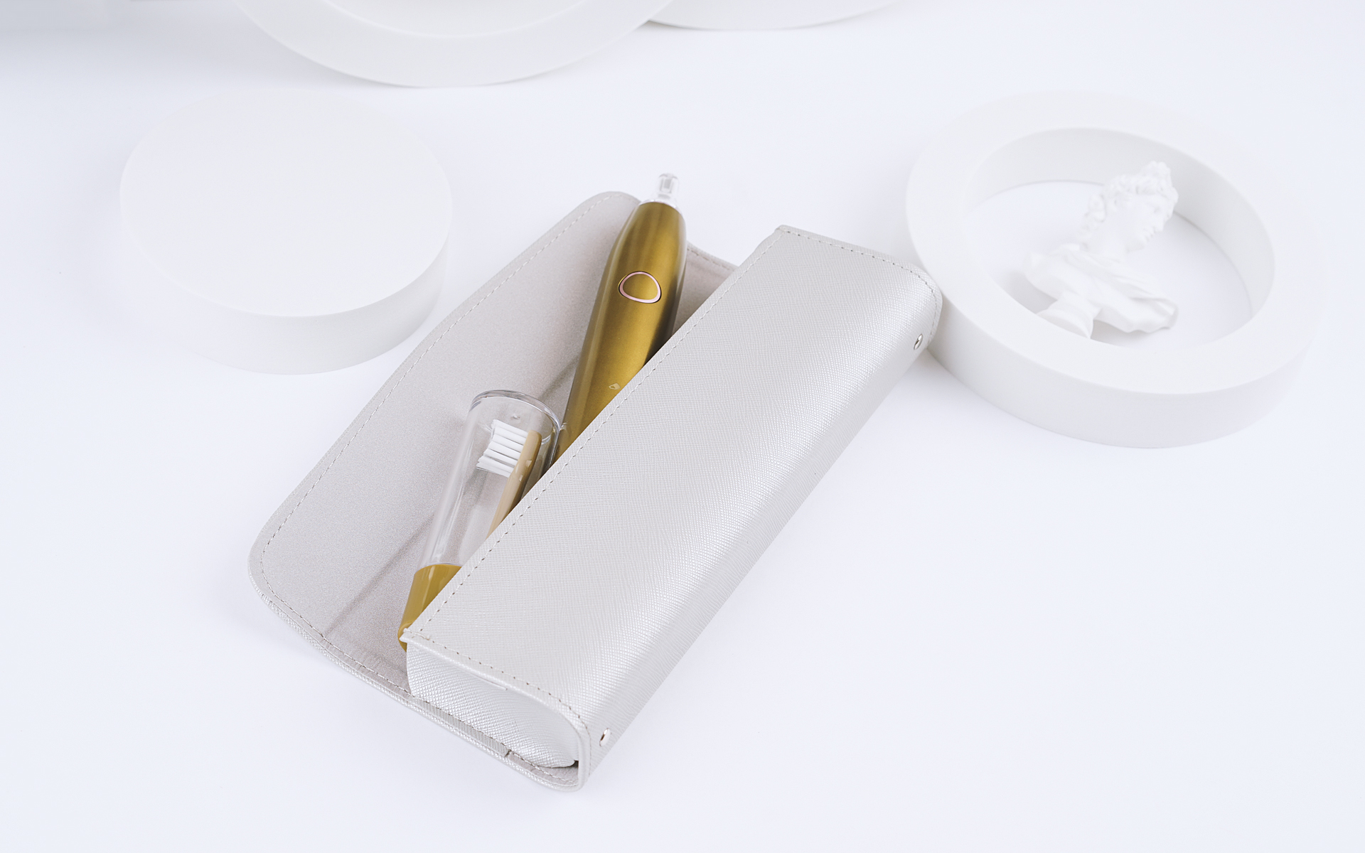 电动牙刷不止可以刷牙，还可以洁面，罗曼智能小果刷T10X体验