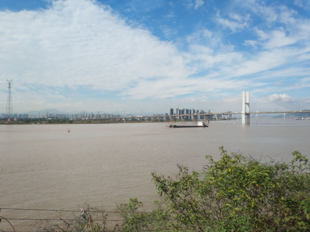 我要在演唱会上找个小蜜蜂：博冠星狼望远镜